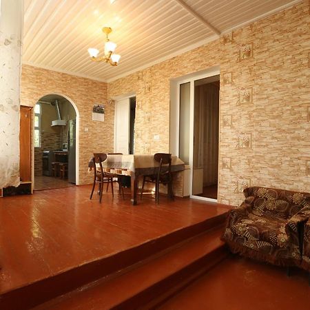 Guesthouse "Ashot Shalunts" 고리스 외부 사진